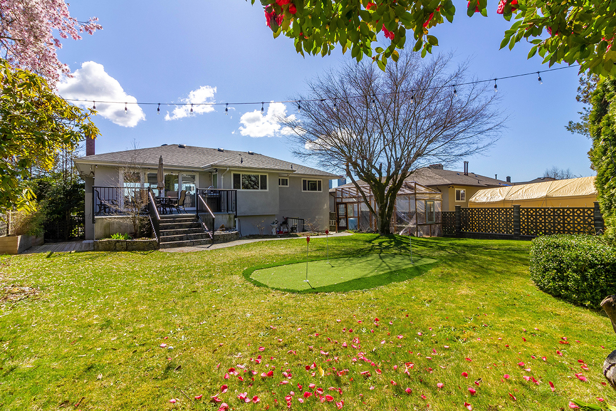 5331 Venables Street, Burnaby 32