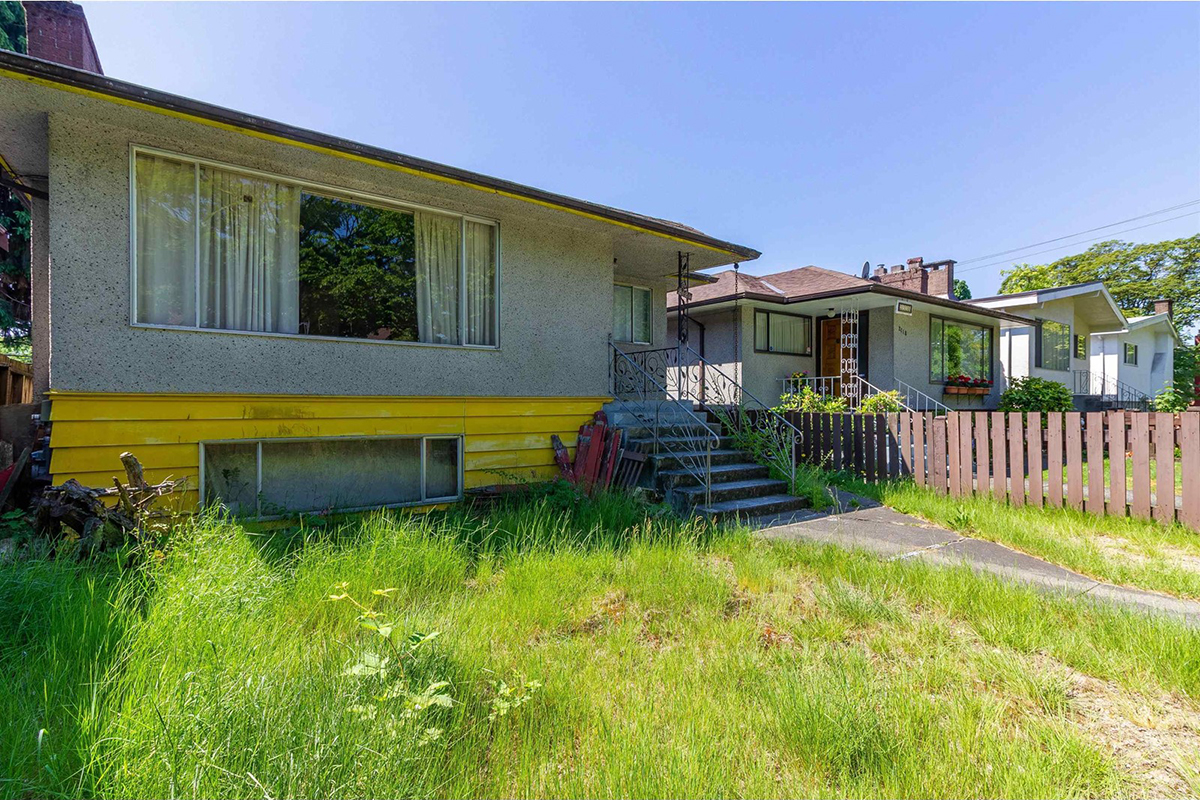 2124 E 8th Avenue, Vancouver 14