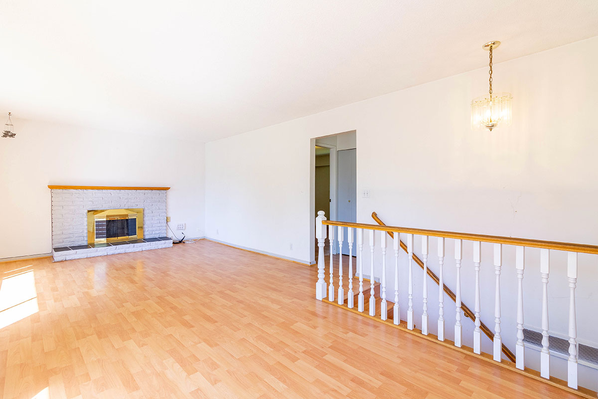 11715 83A Avenue, Delta 2