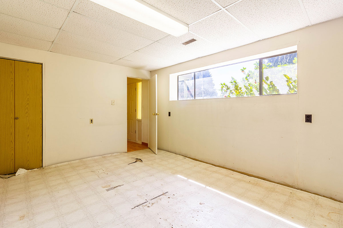 11715 83A Avenue, Delta 20