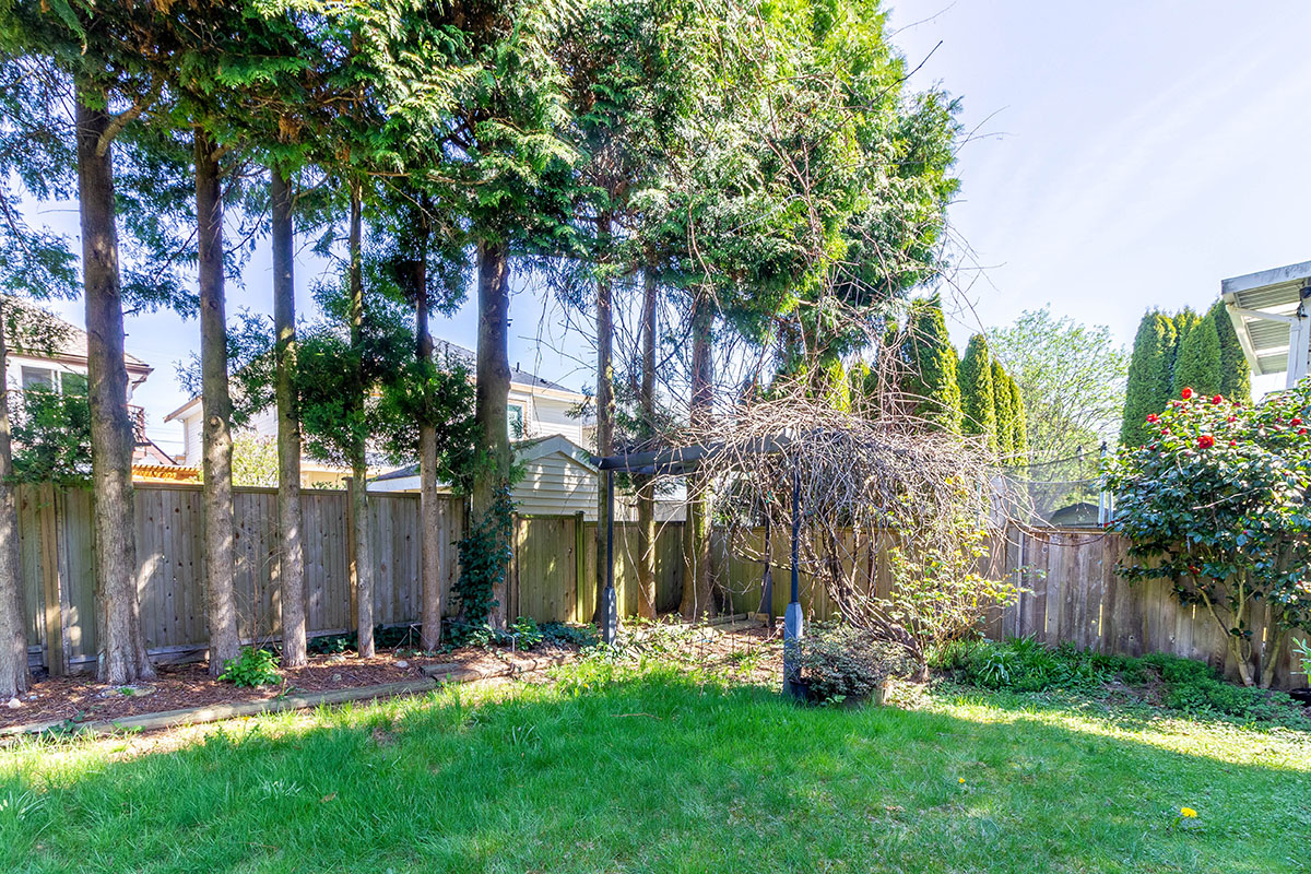 11715 83A Avenue, Delta 29