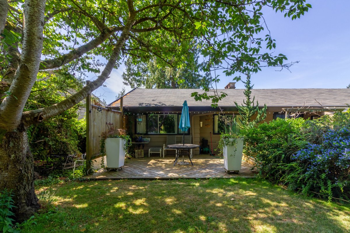 4419 Derby Place, North Vancouver 36