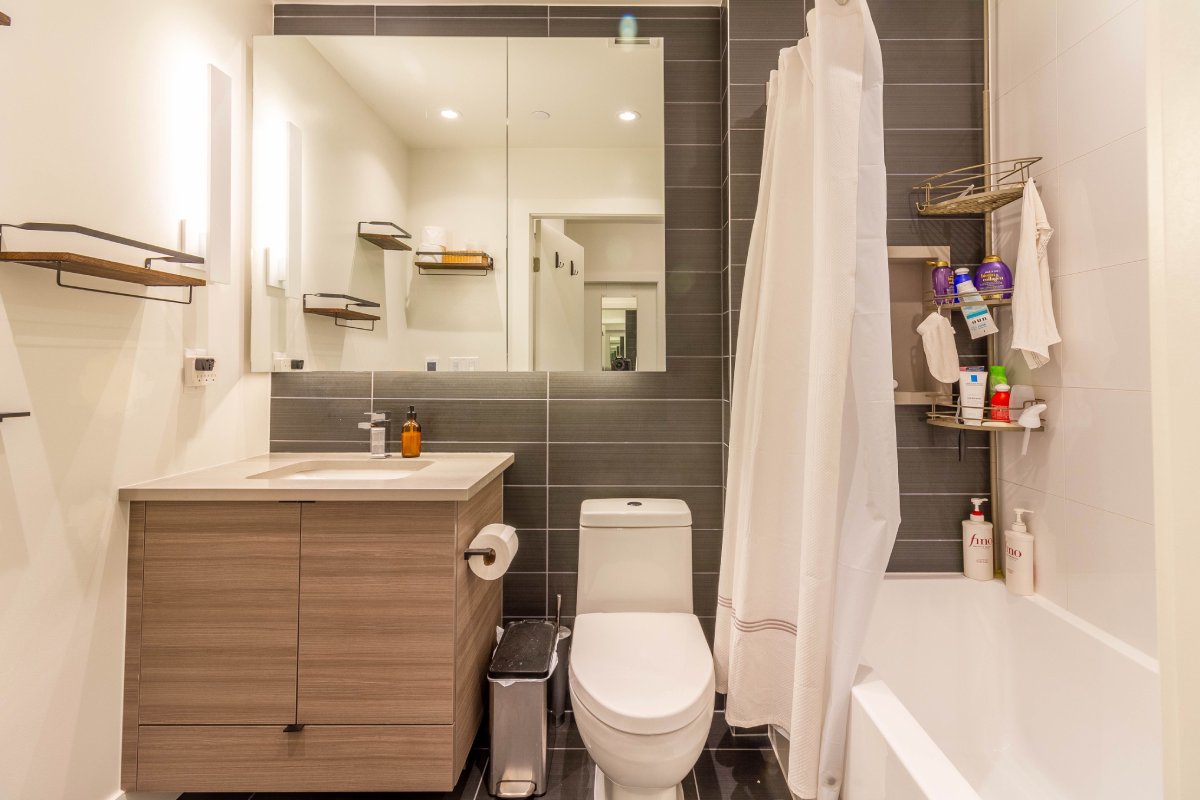 420 3438 Sawmill Crescent, Vancouver 8
