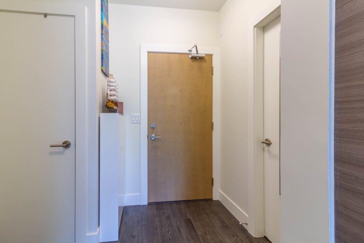 420 3438 Sawmill Crescent, Vancouver 20