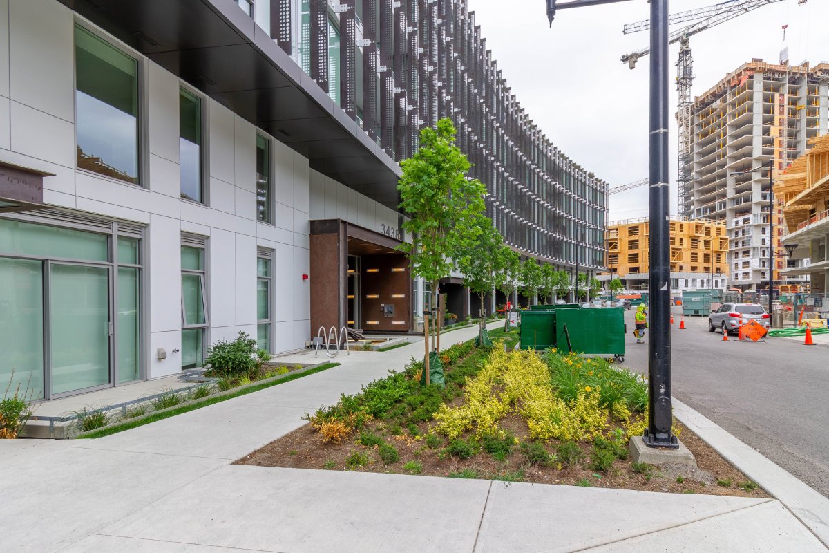 420 3438 Sawmill Crescent, Vancouver 25