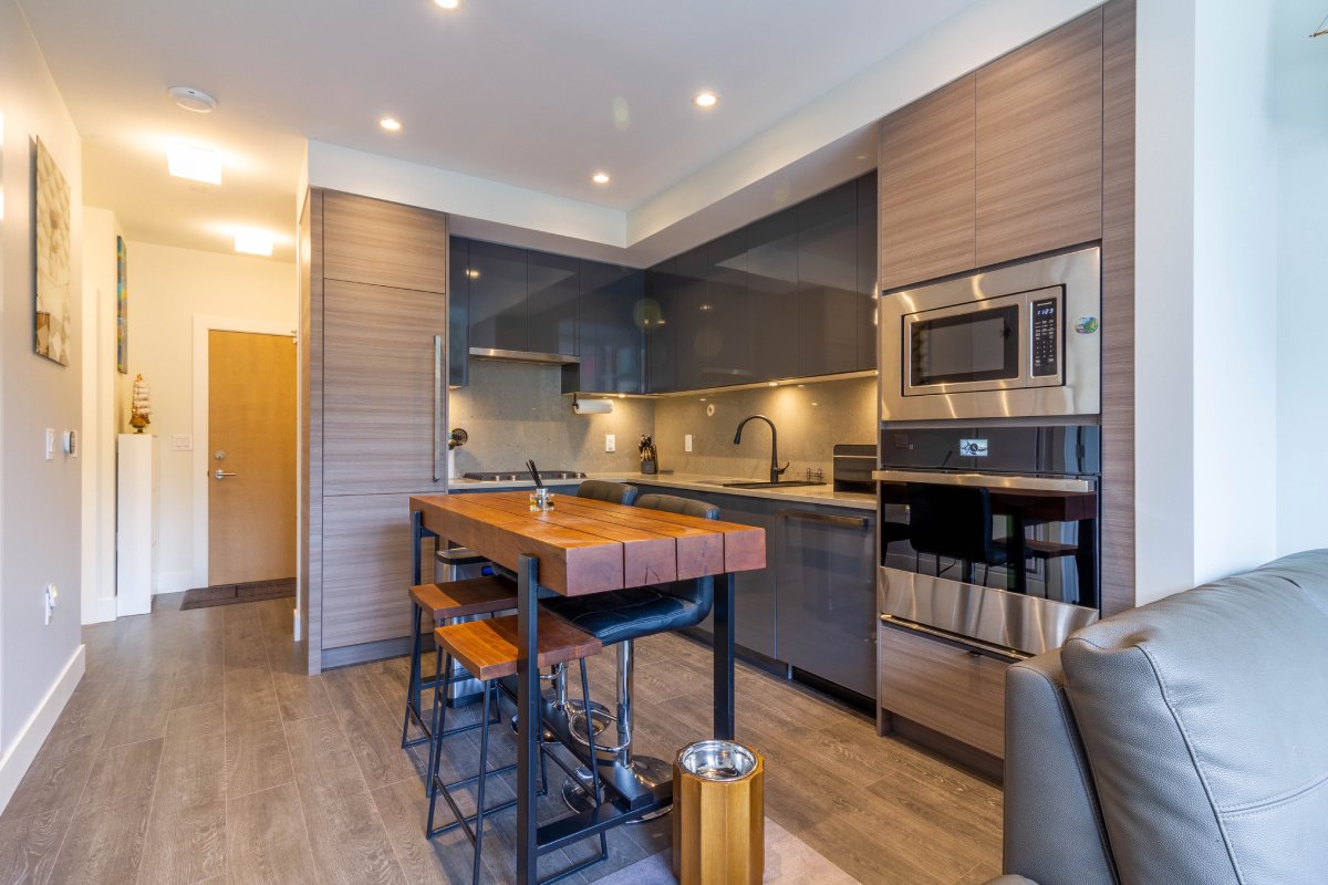420 3438 Sawmill Crescent, Vancouver 4