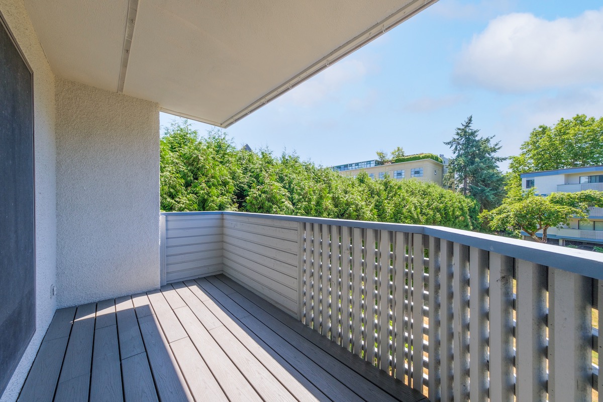 209 8700 ACKROYD ROAD 17