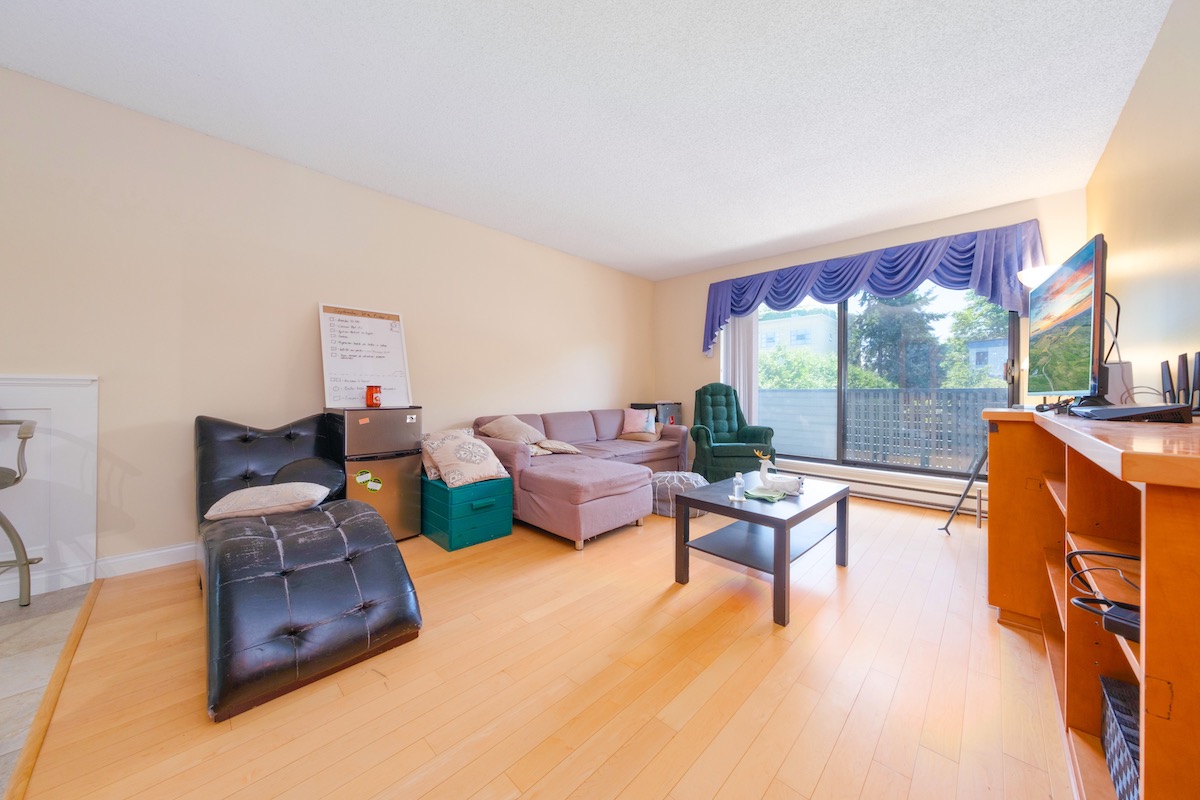 209 8700 ACKROYD ROAD 2