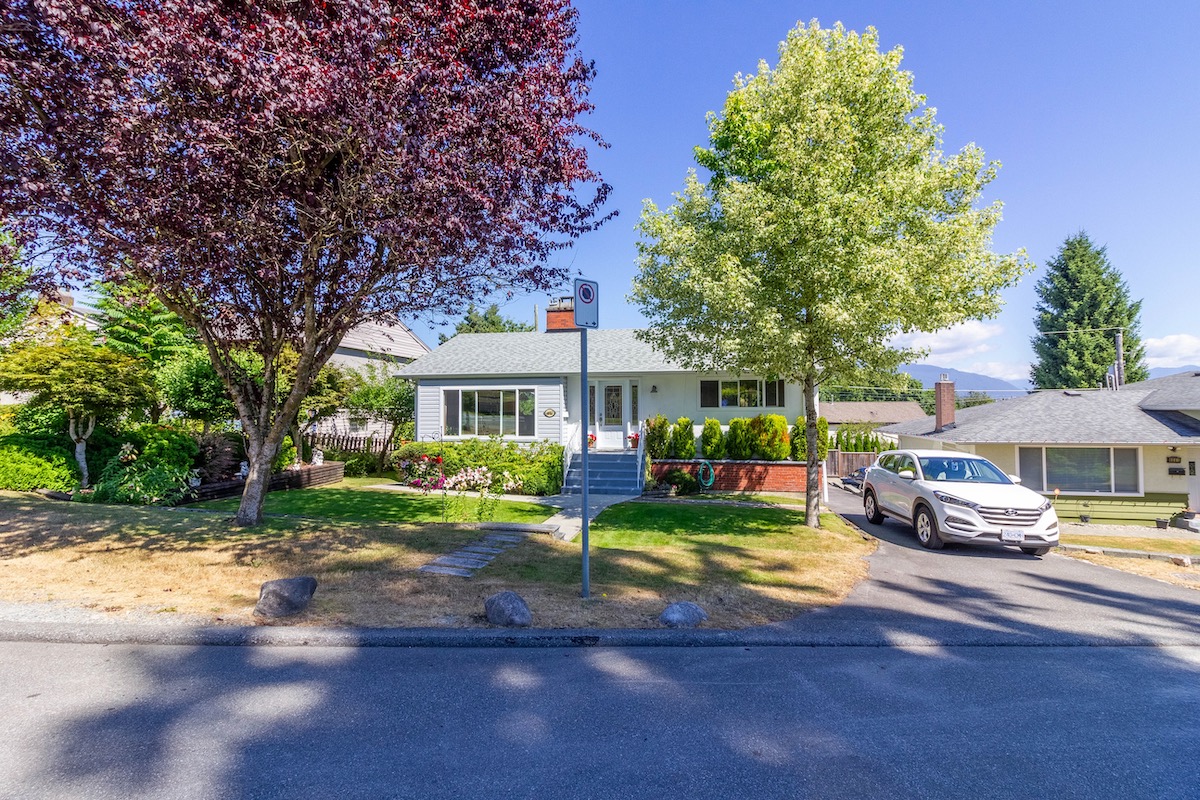 4653 CHARLOTTE COURT