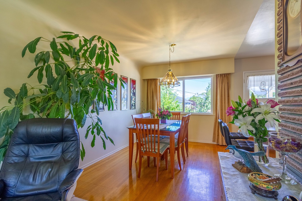 4653 CHARLOTTE COURT 6
