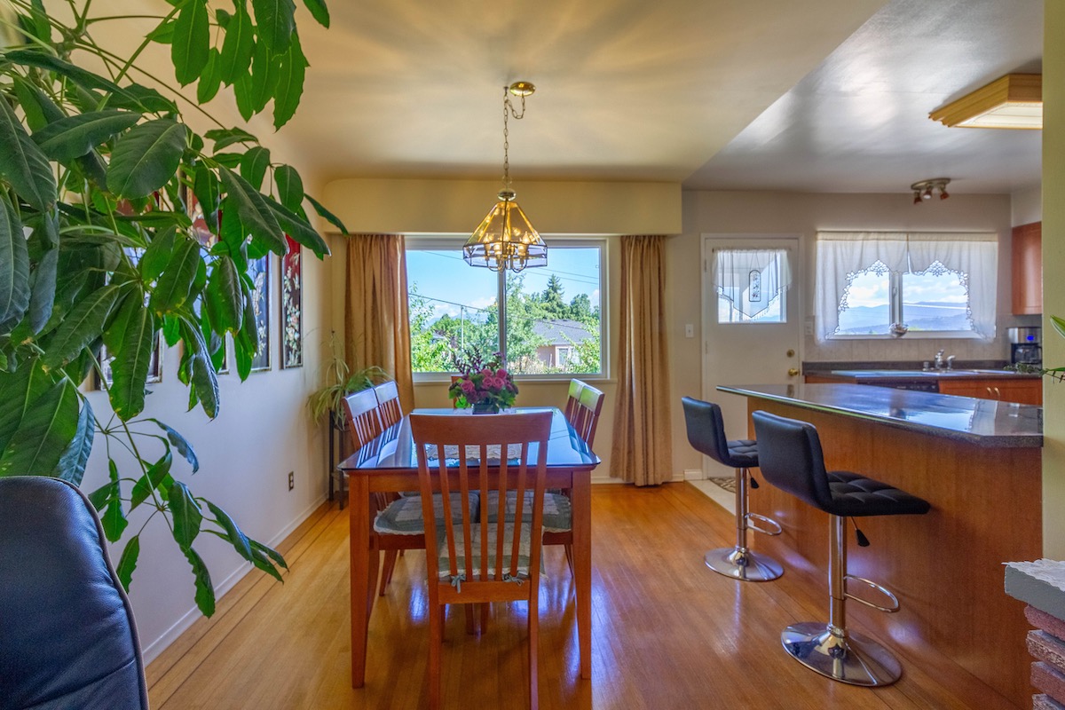 4653 CHARLOTTE COURT 7