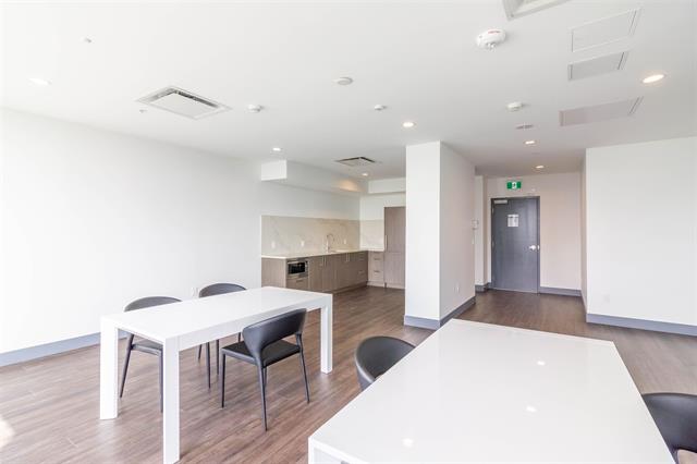 1611 13350 CENTRAL AVENUE 30