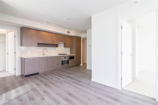 1611 13350 CENTRAL AVENUE 5