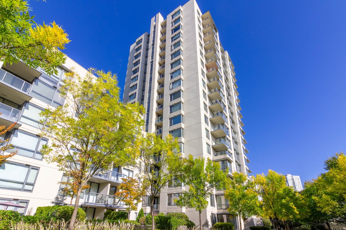 310 3588 Crowley Dr, Vancouver 30
