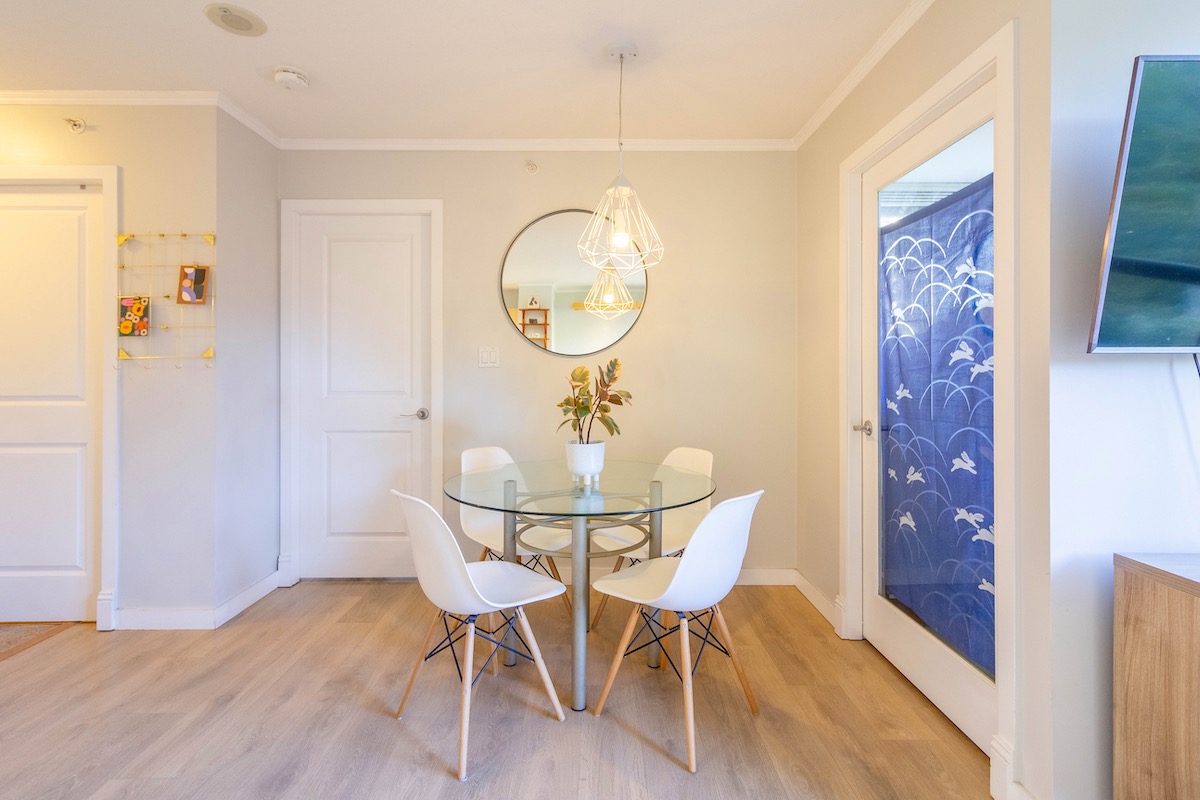 310 3588 Crowley Dr, Vancouver 7