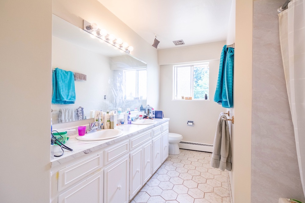 1280 EASTLAWN DRIVE, BURNABY 14