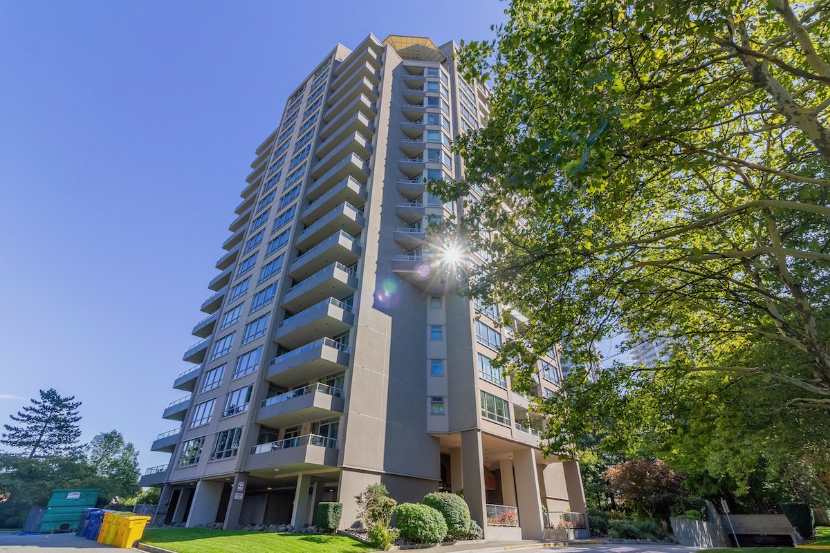 1008 6070 McMurray Ave, Burnaby 37