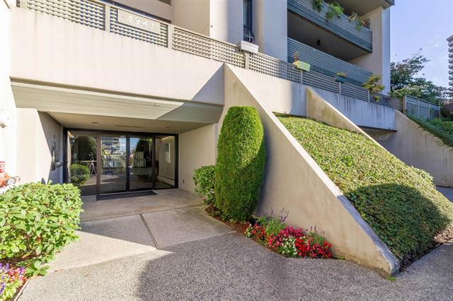 209 4941 Lougheed Hwy, Burnaby 23