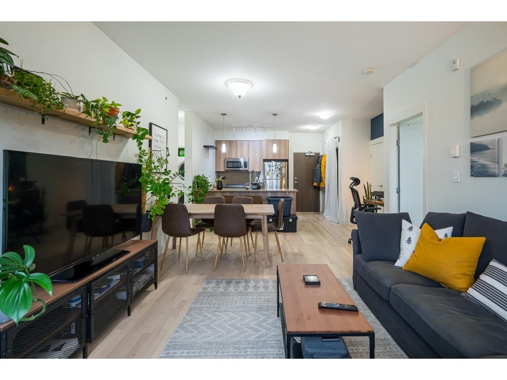 419 7058 14TH AVENUE 10