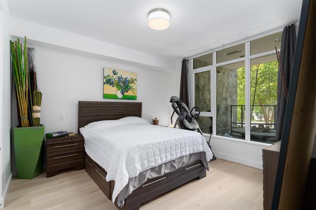 101 2738 LIBRARY LANE 11