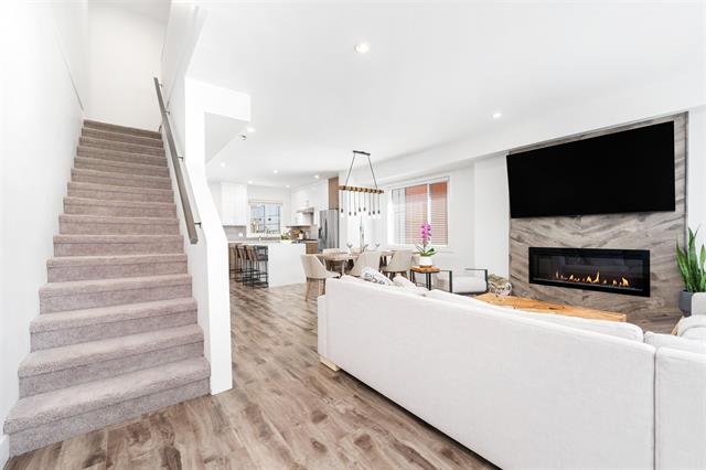 106 3419 ROXTON AVENUE 12
