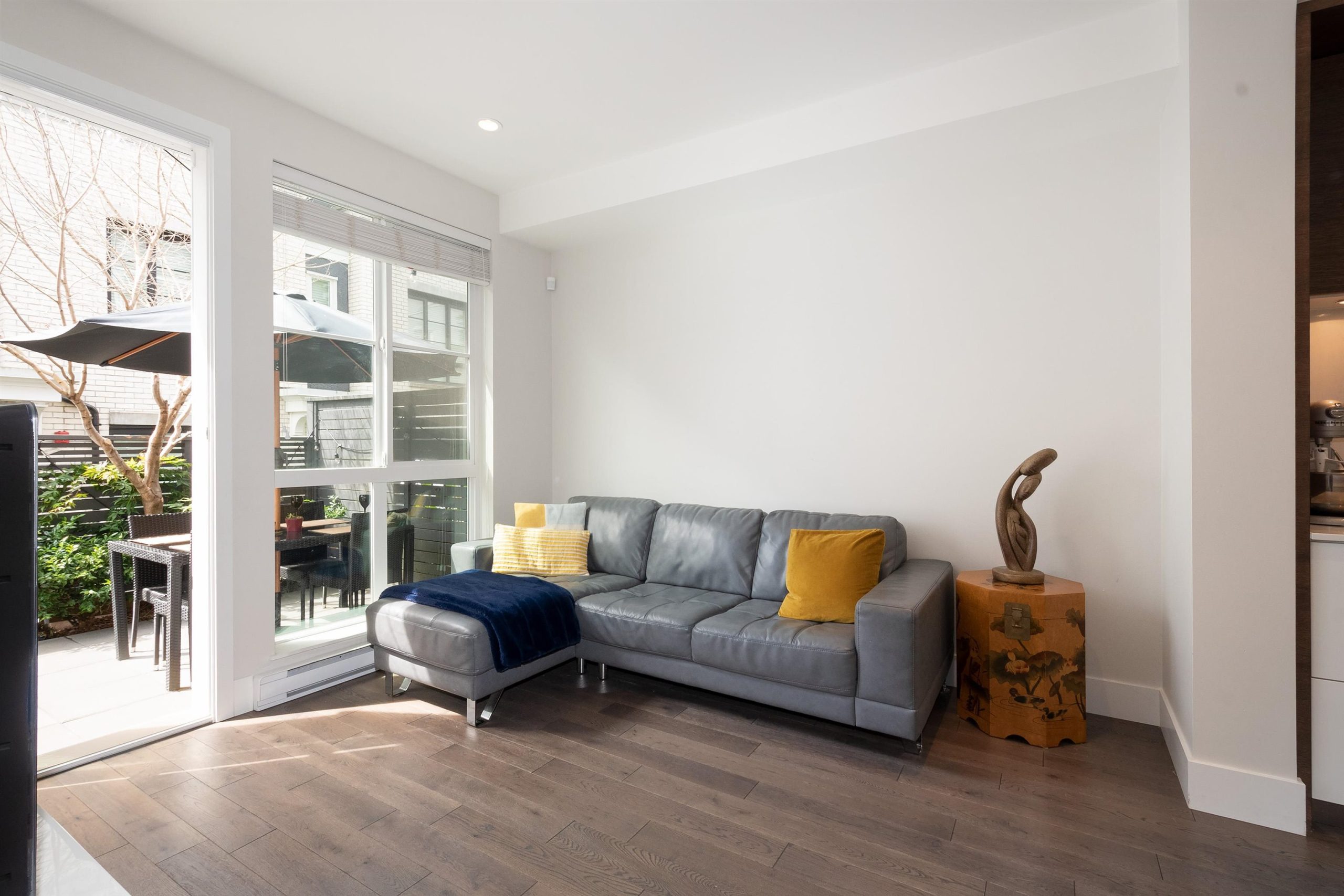 246 W 62ND AVENUE 15