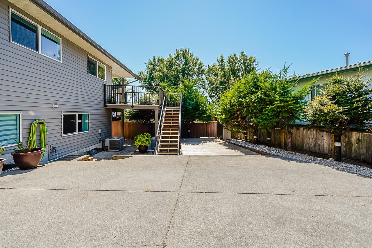 8339 BEATRICE STREET 29