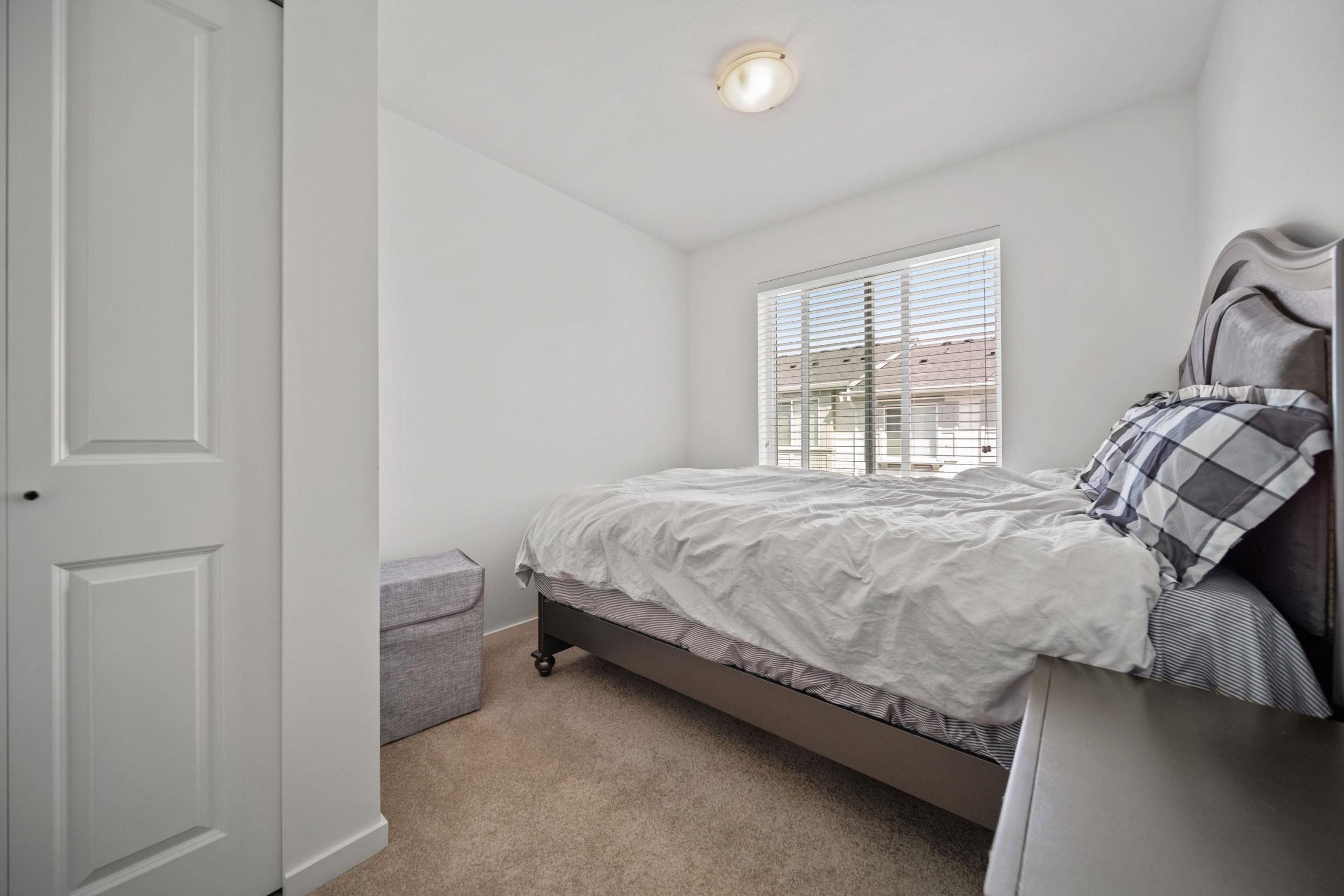 7 15850 85 AVENUE 18