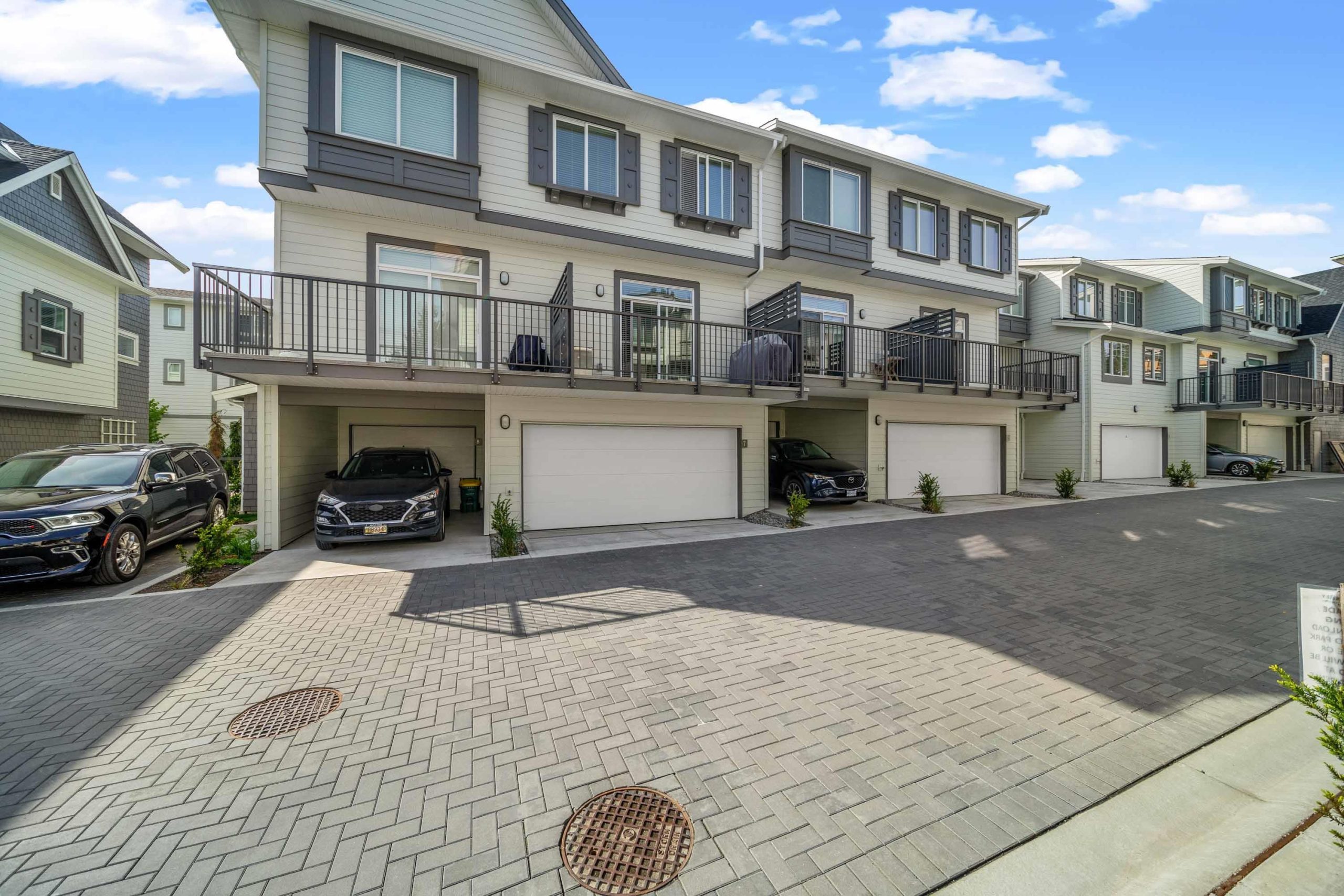 7 15850 85 AVENUE 22