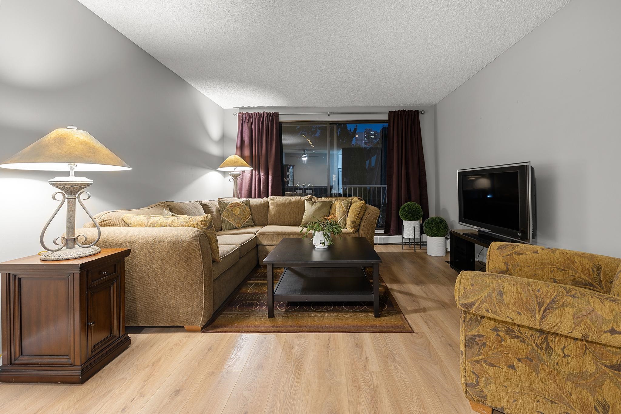 201 3921 CARRIGAN COURT 2