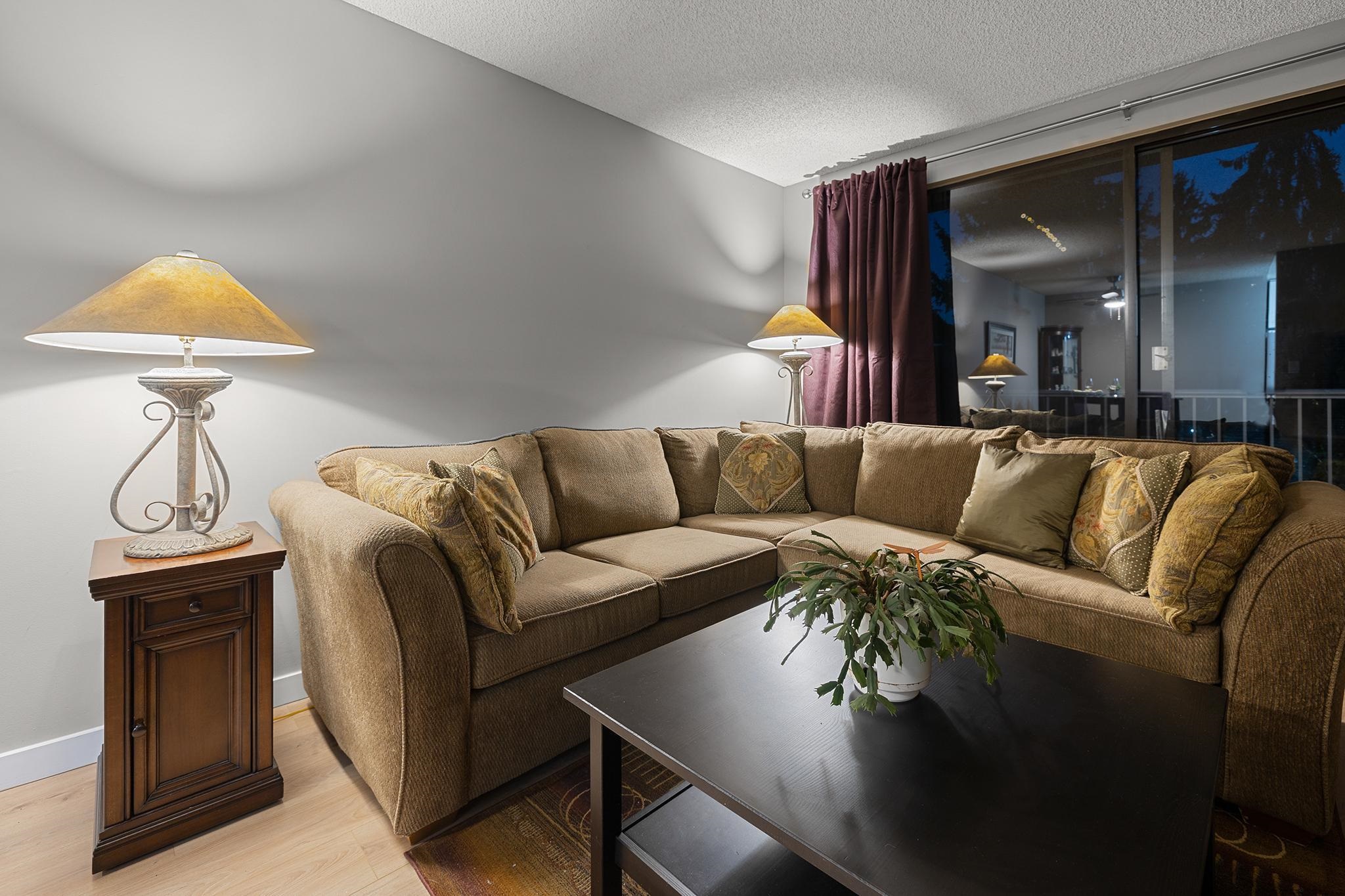 201 3921 CARRIGAN COURT 4
