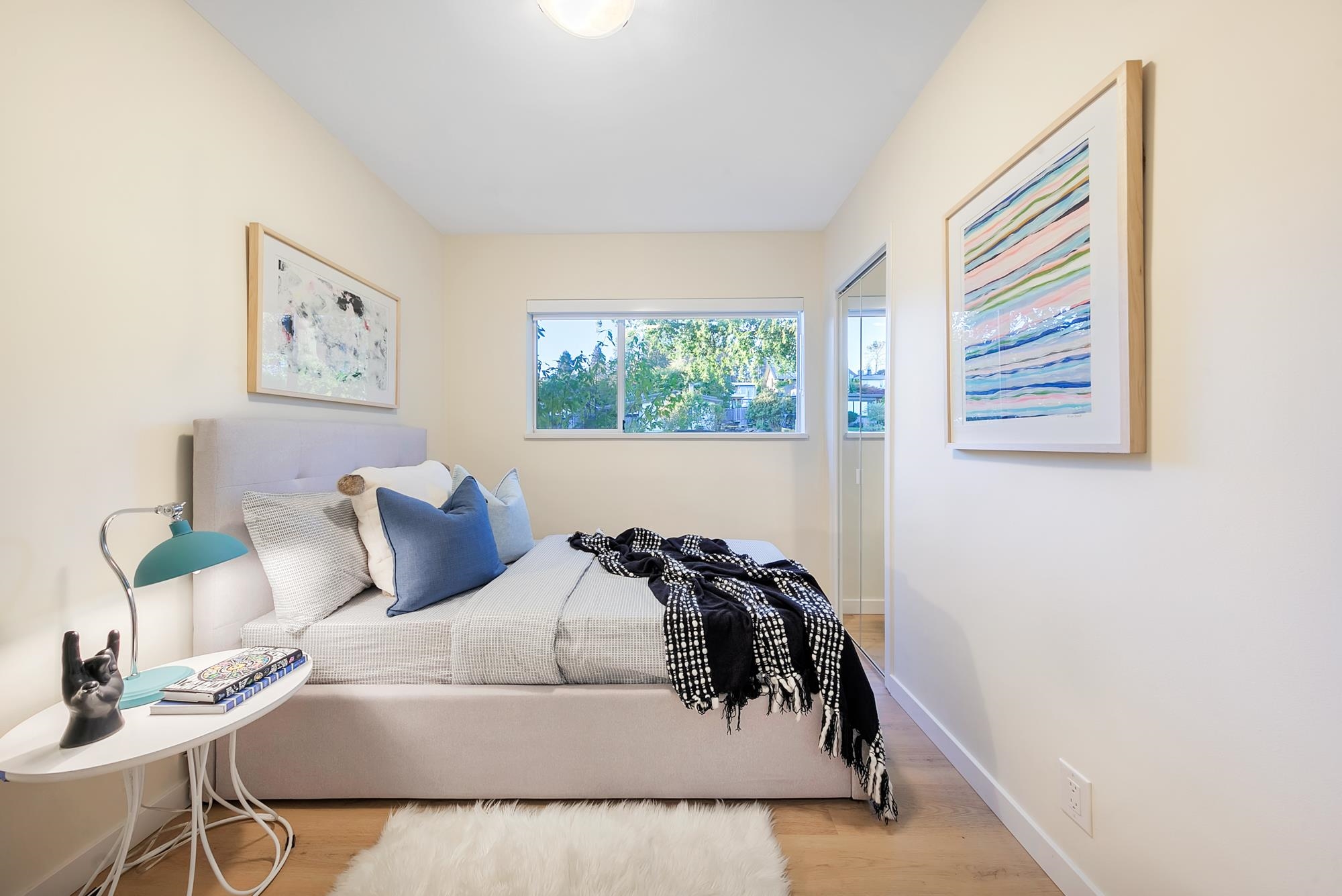 1029 CALVERHALL STREET 29
