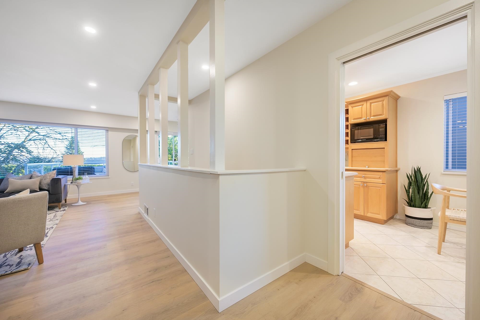1029 CALVERHALL STREET 8
