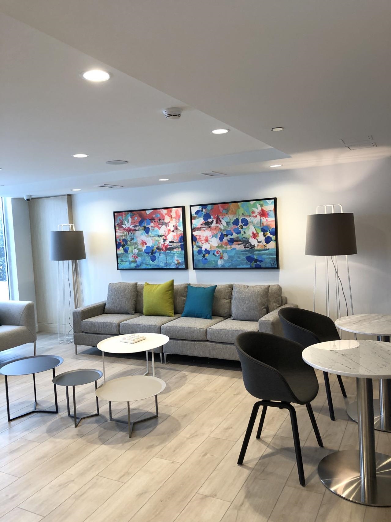 1302 525 FOSTER AVENUE 12