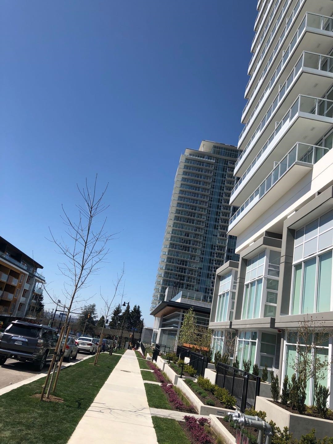 1302 525 FOSTER AVENUE 2
