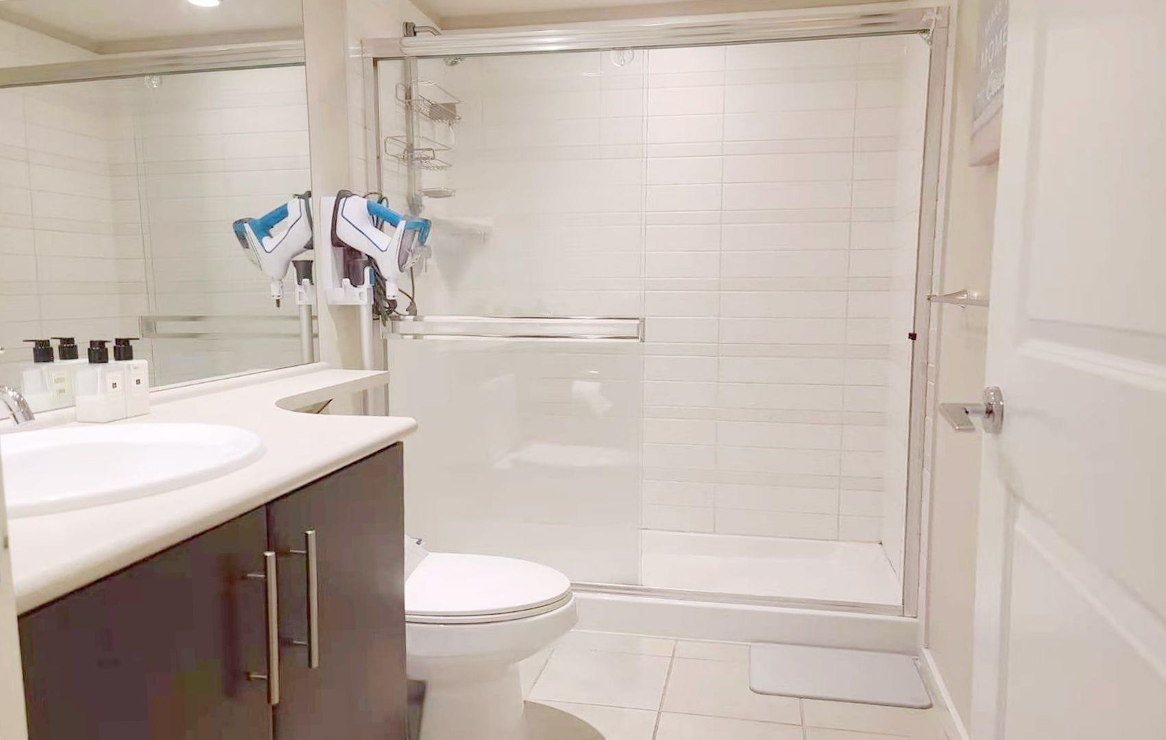 2806 2289 YUKON CRESCENT 7