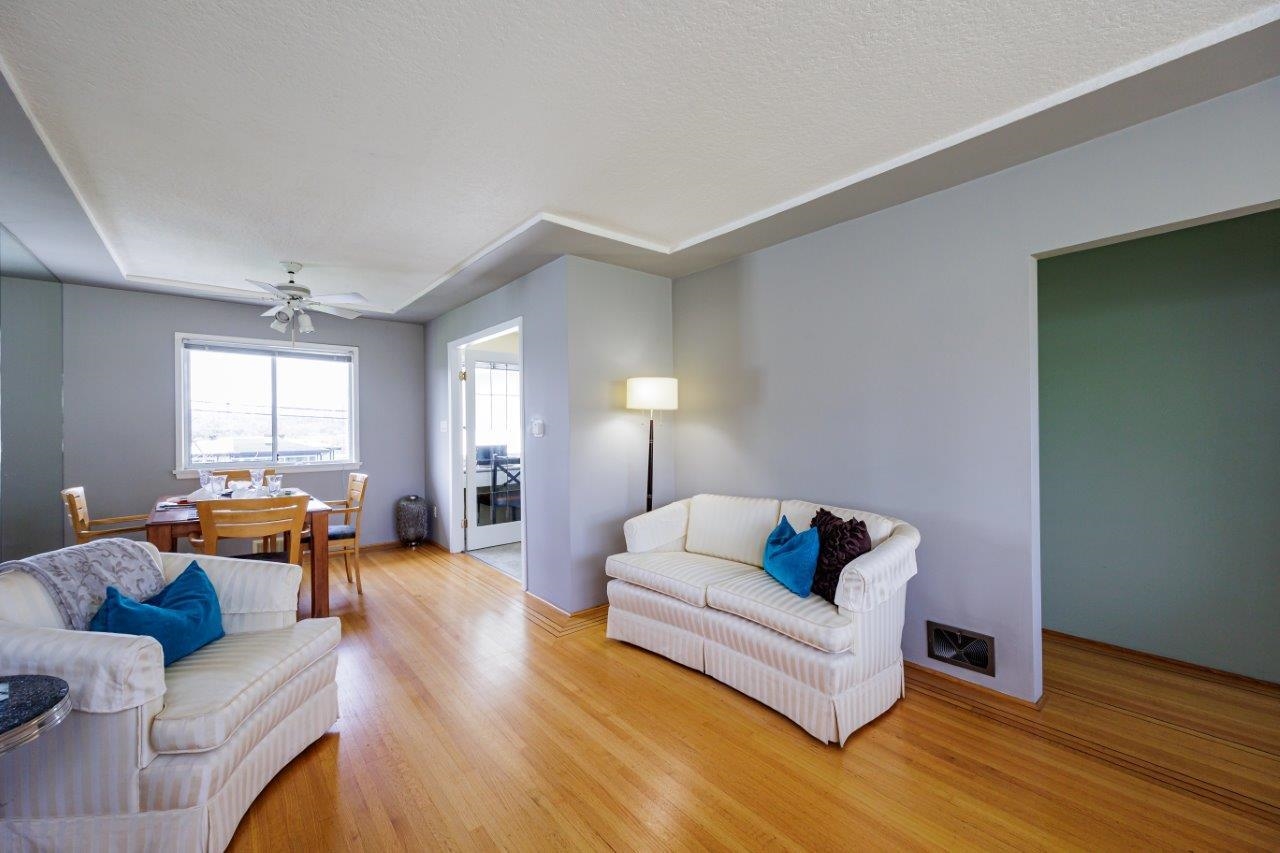 4724 BRENTLAWN DRIVE 12