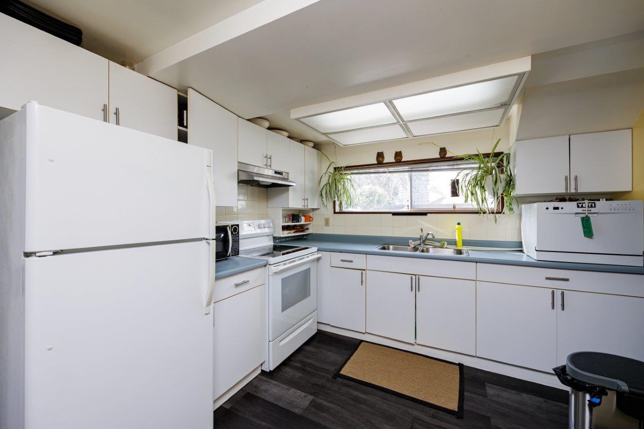 4724 BRENTLAWN DRIVE 31