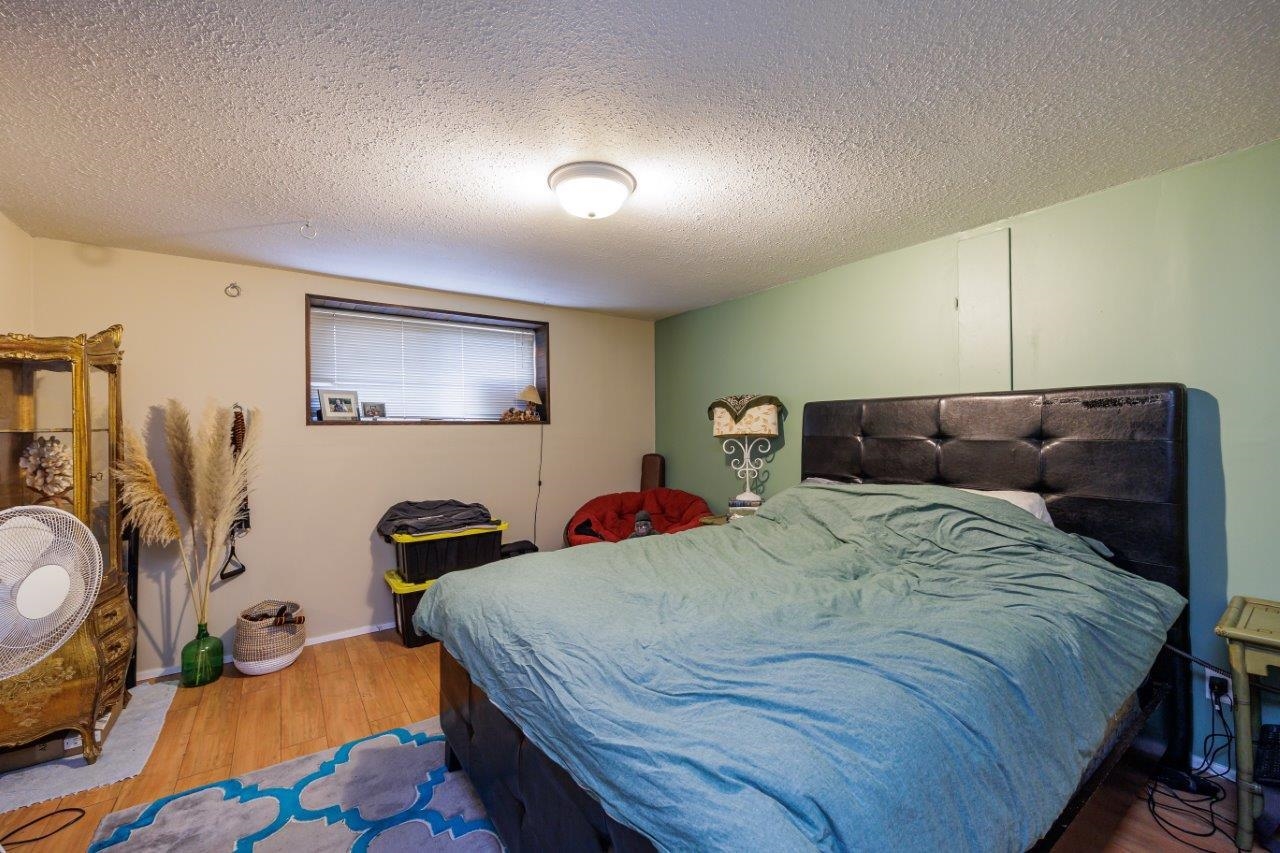 4724 BRENTLAWN DRIVE 32