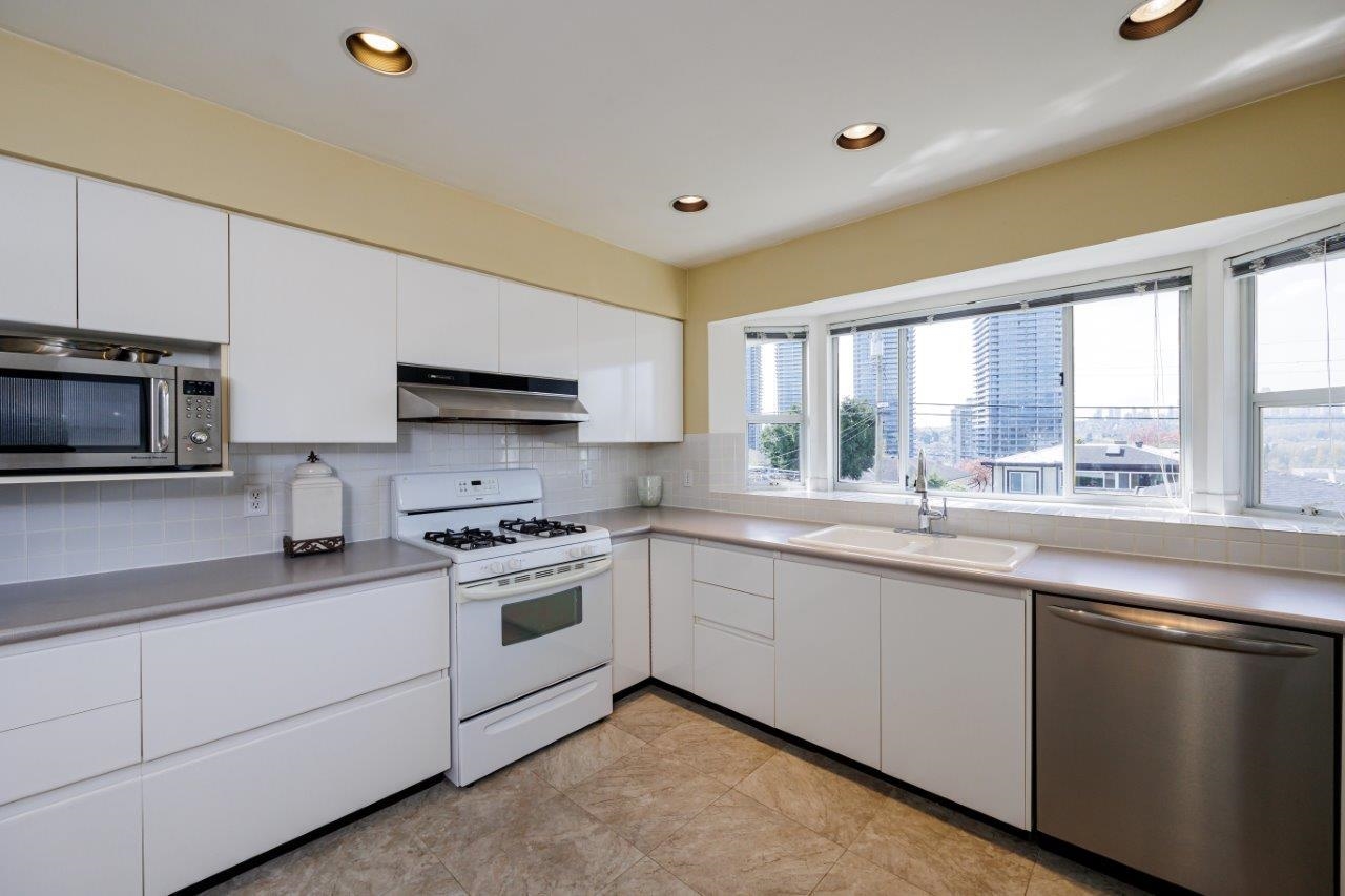 4724 BRENTLAWN DRIVE 5
