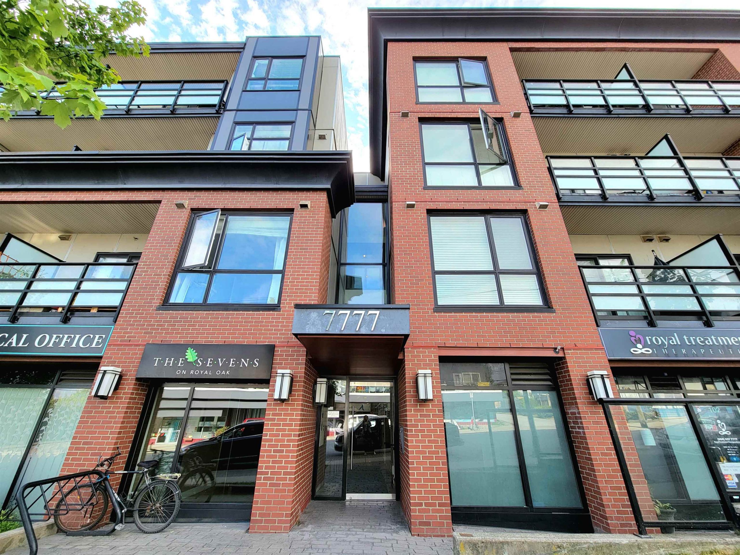 214 7777 ROYAL OAK AVENUE 2