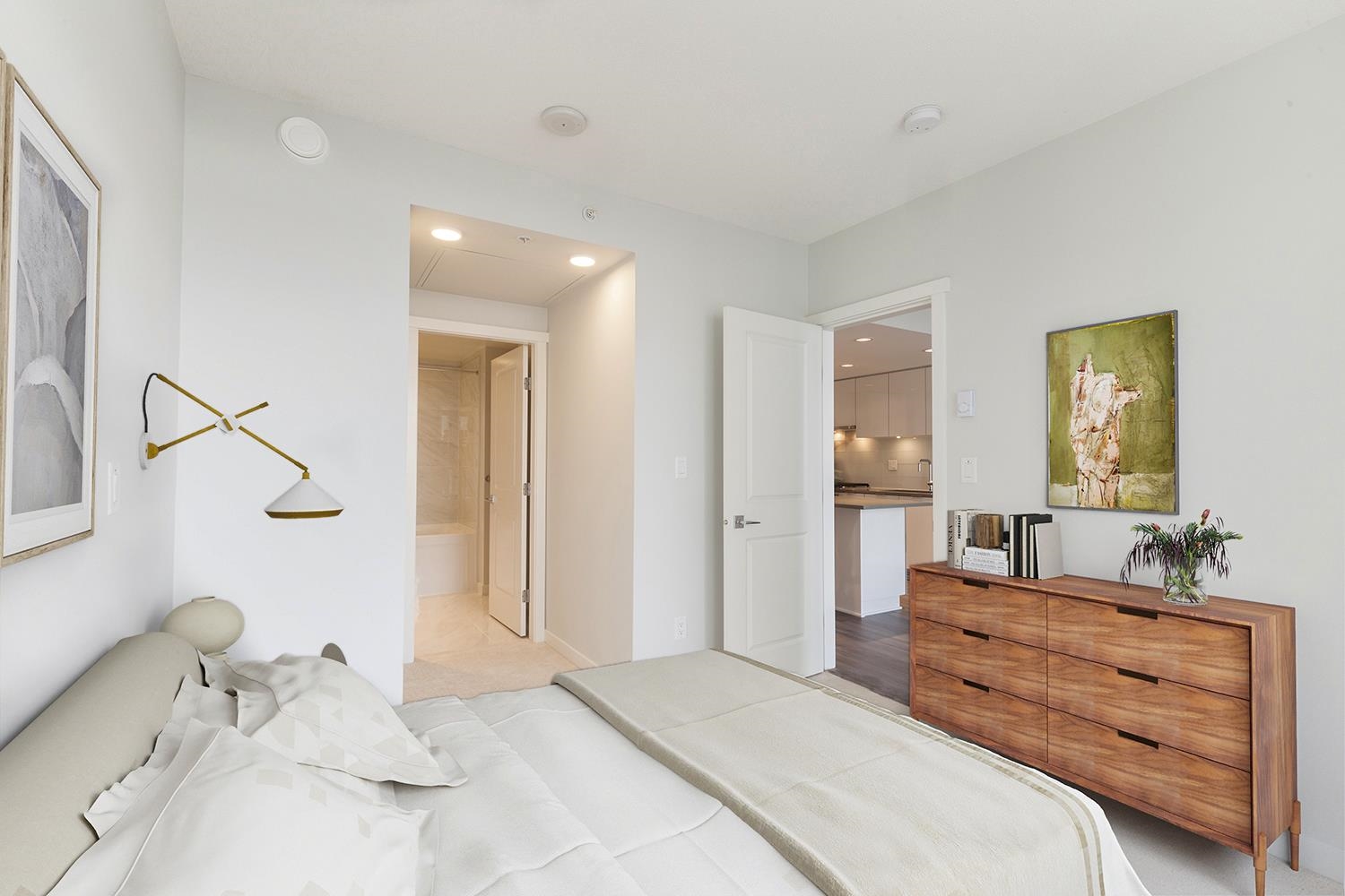 1207 2388 MADISON AVENUE 6