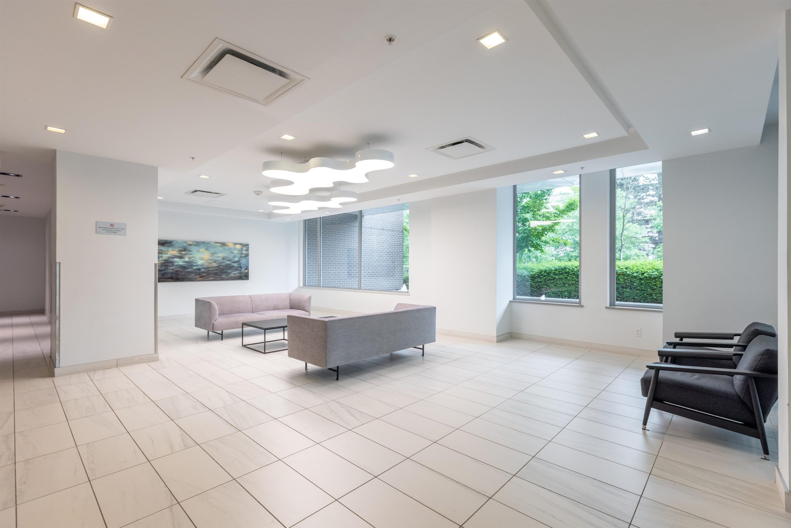 2501 5665 BOUNDARY ROAD 16