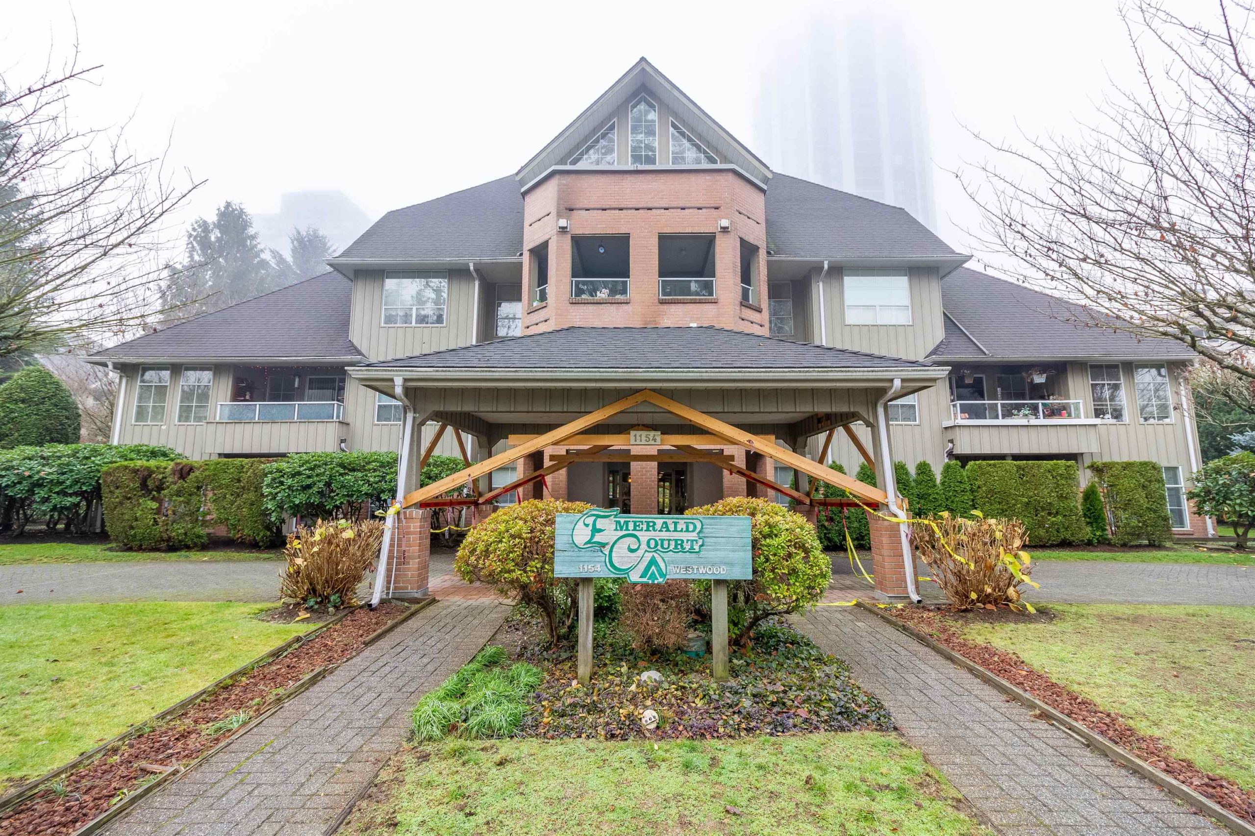 110 1154 WESTWOOD STREET,  COQUITLAM