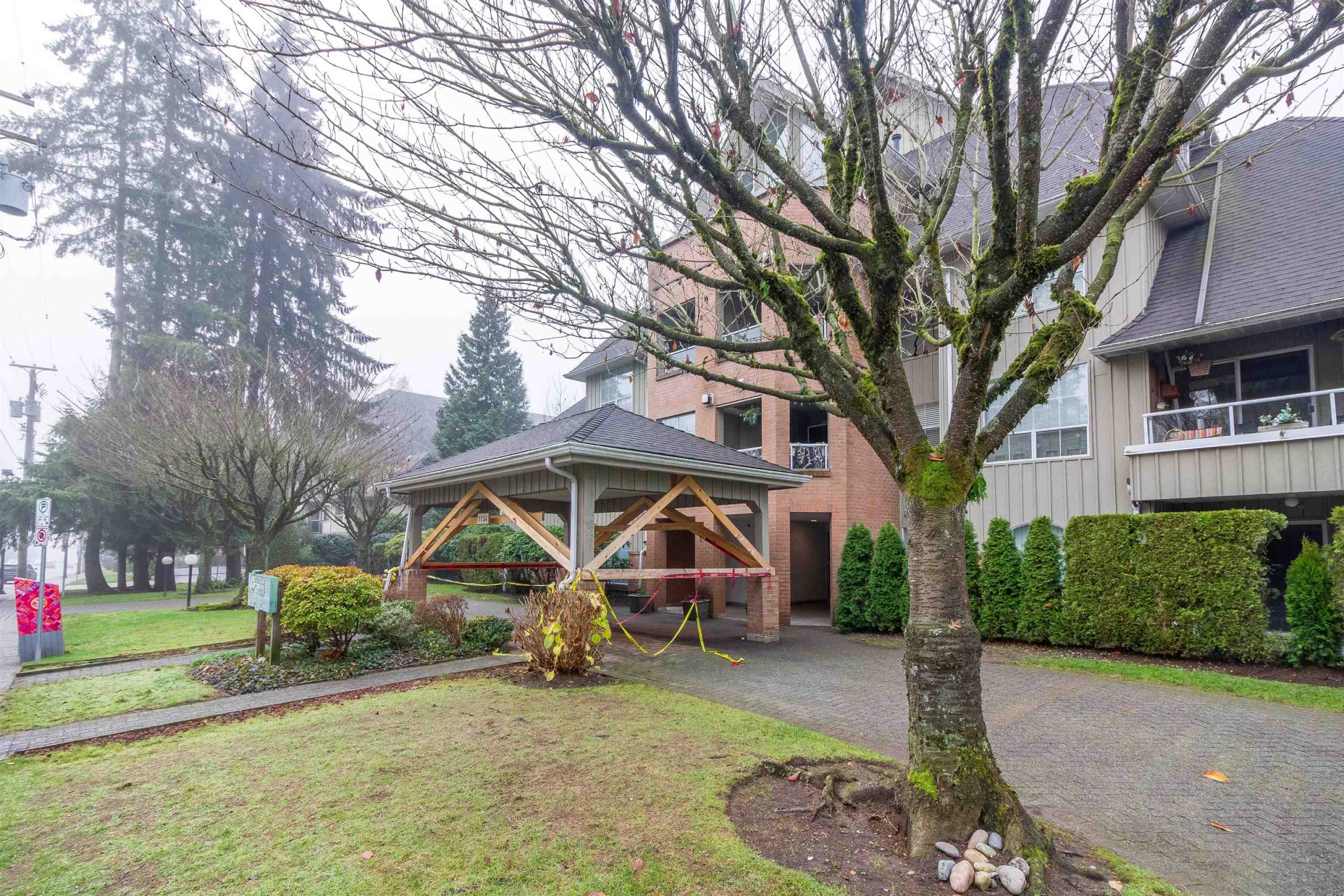 110 1154 WESTWOOD STREET,  COQUITLAM 27