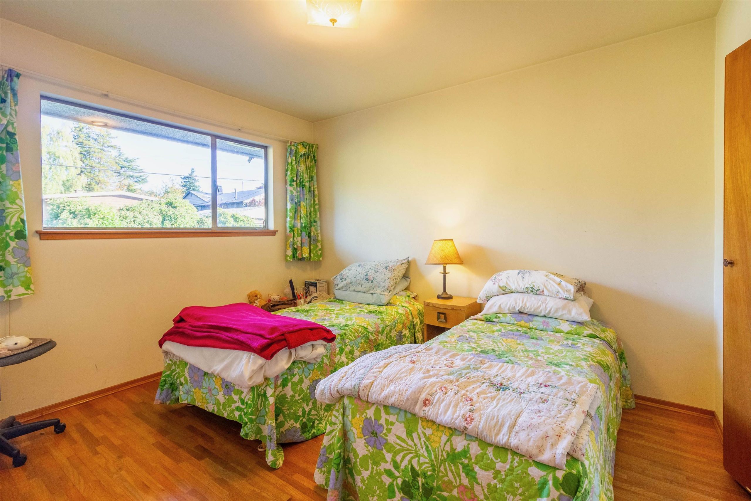 6503 Winch St, Burnaby 10