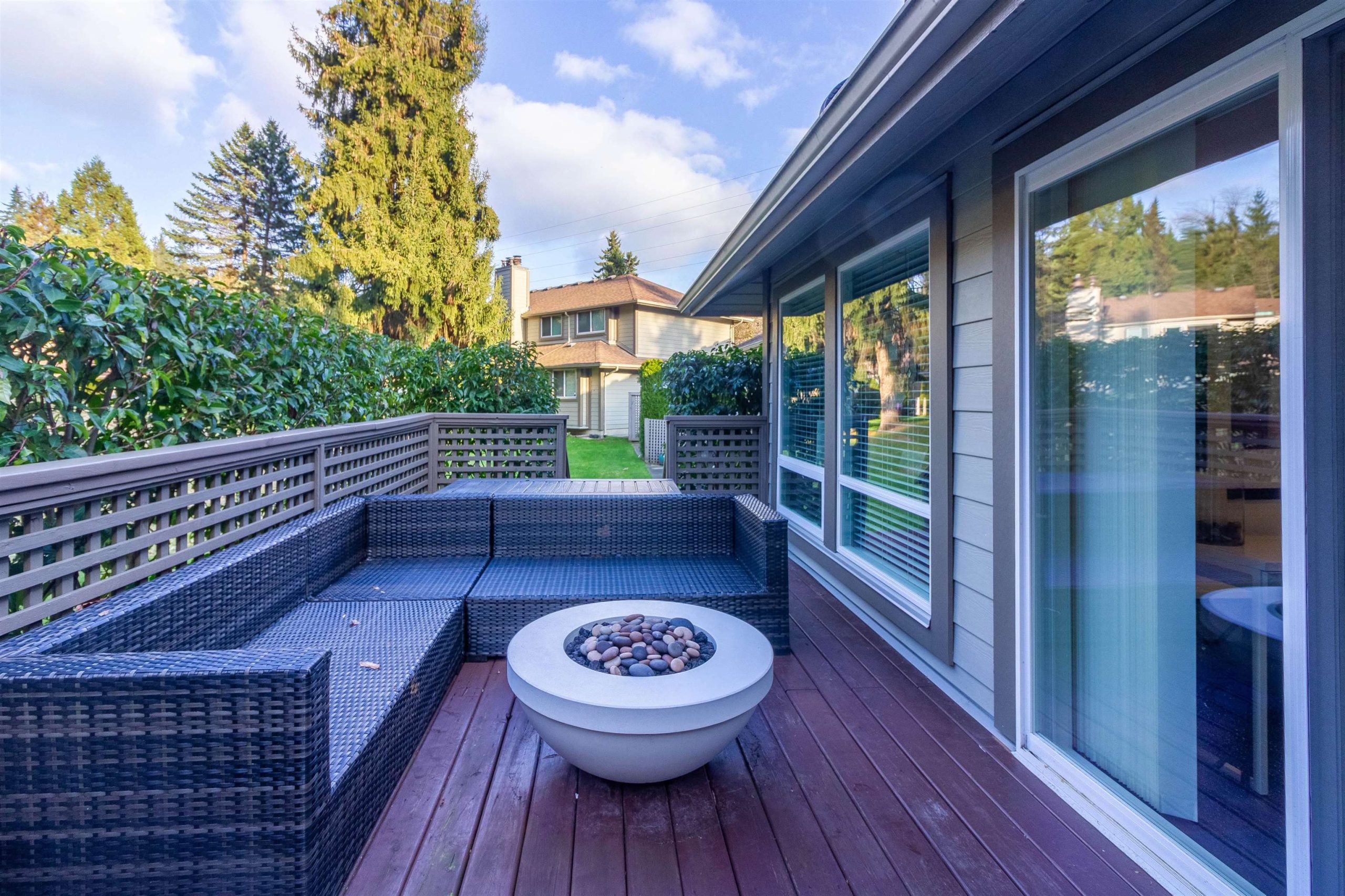 9509 WILLOWLEAF PLACE BURNABY 34