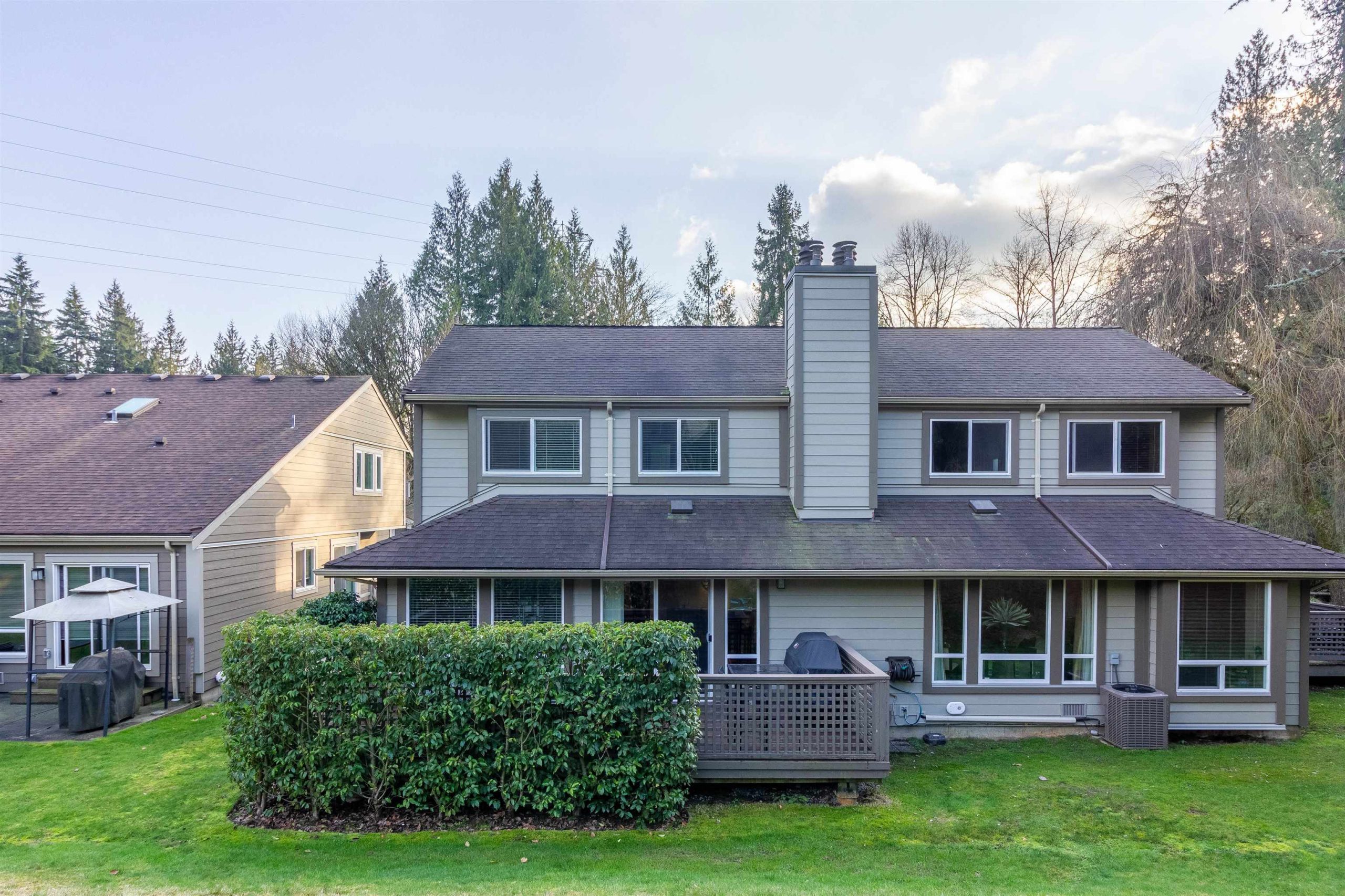 9509 WILLOWLEAF PLACE BURNABY 35