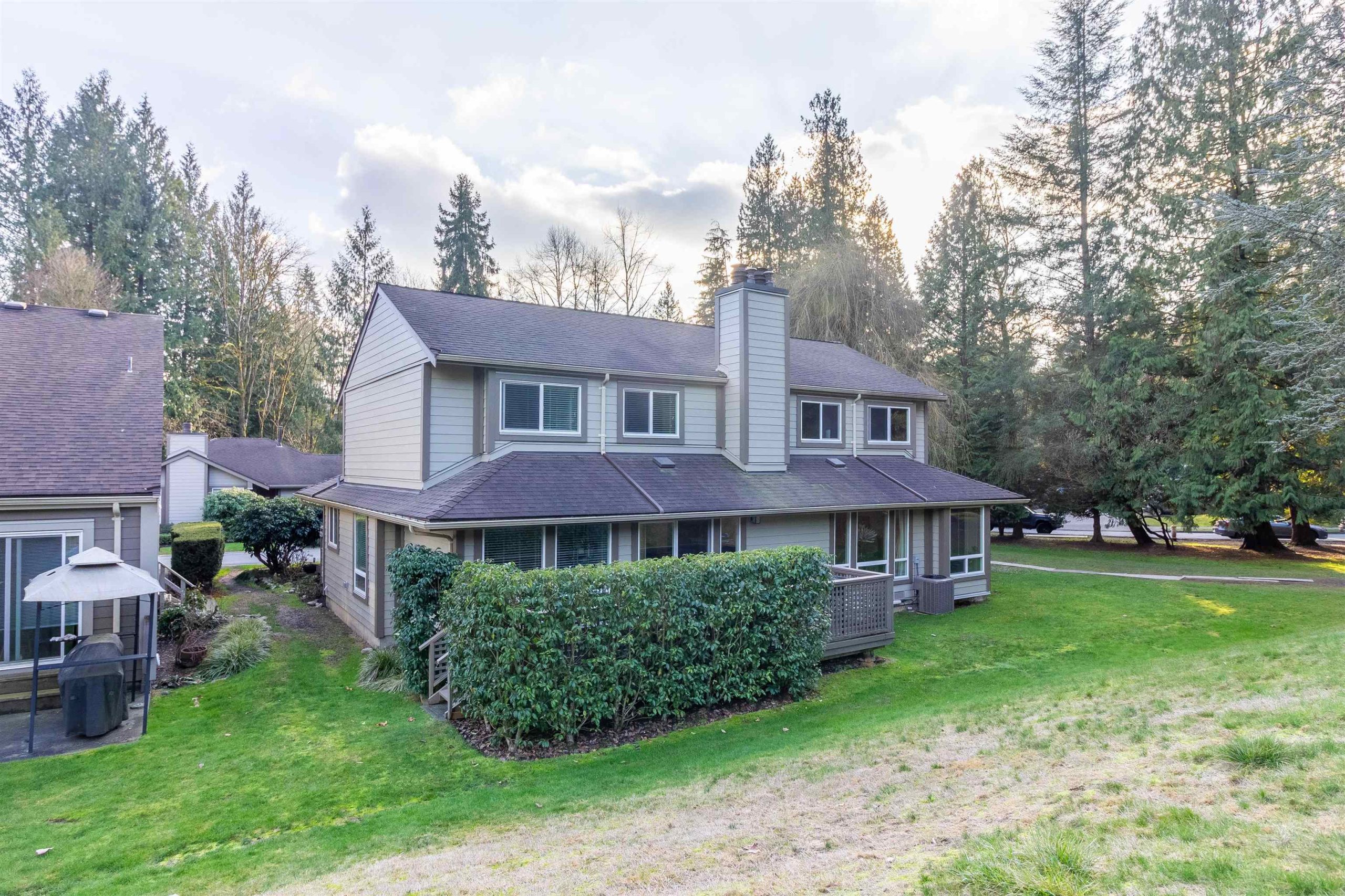 9509 WILLOWLEAF PLACE BURNABY 36