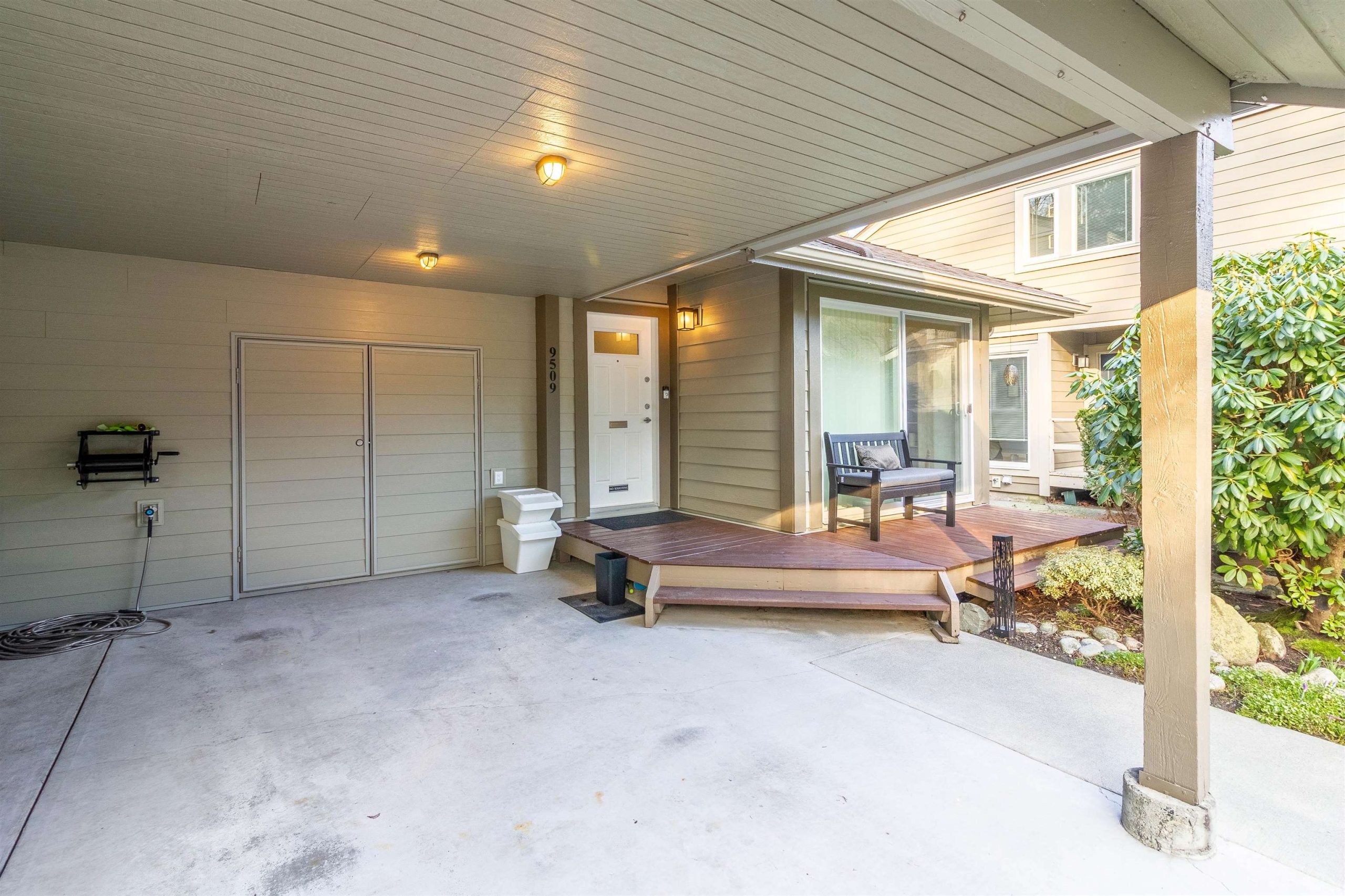 9509 WILLOWLEAF PLACE BURNABY 37
